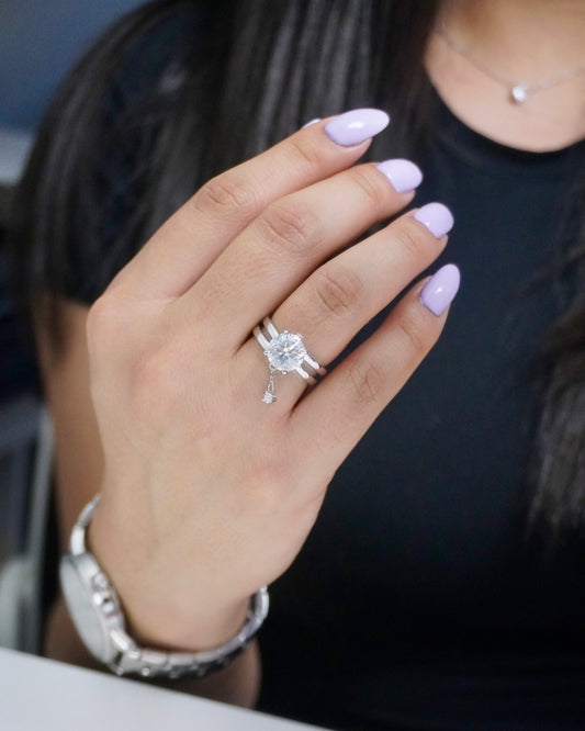 Round Cut Moissanite Dangling Ring